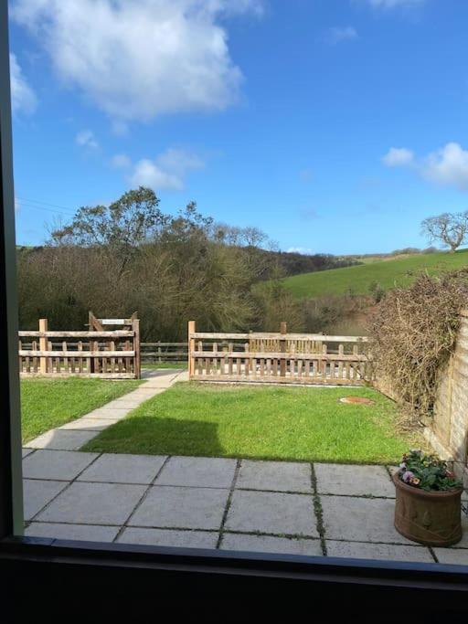 Woodland View At Hewish Mill Villa Bittadon Exteriör bild